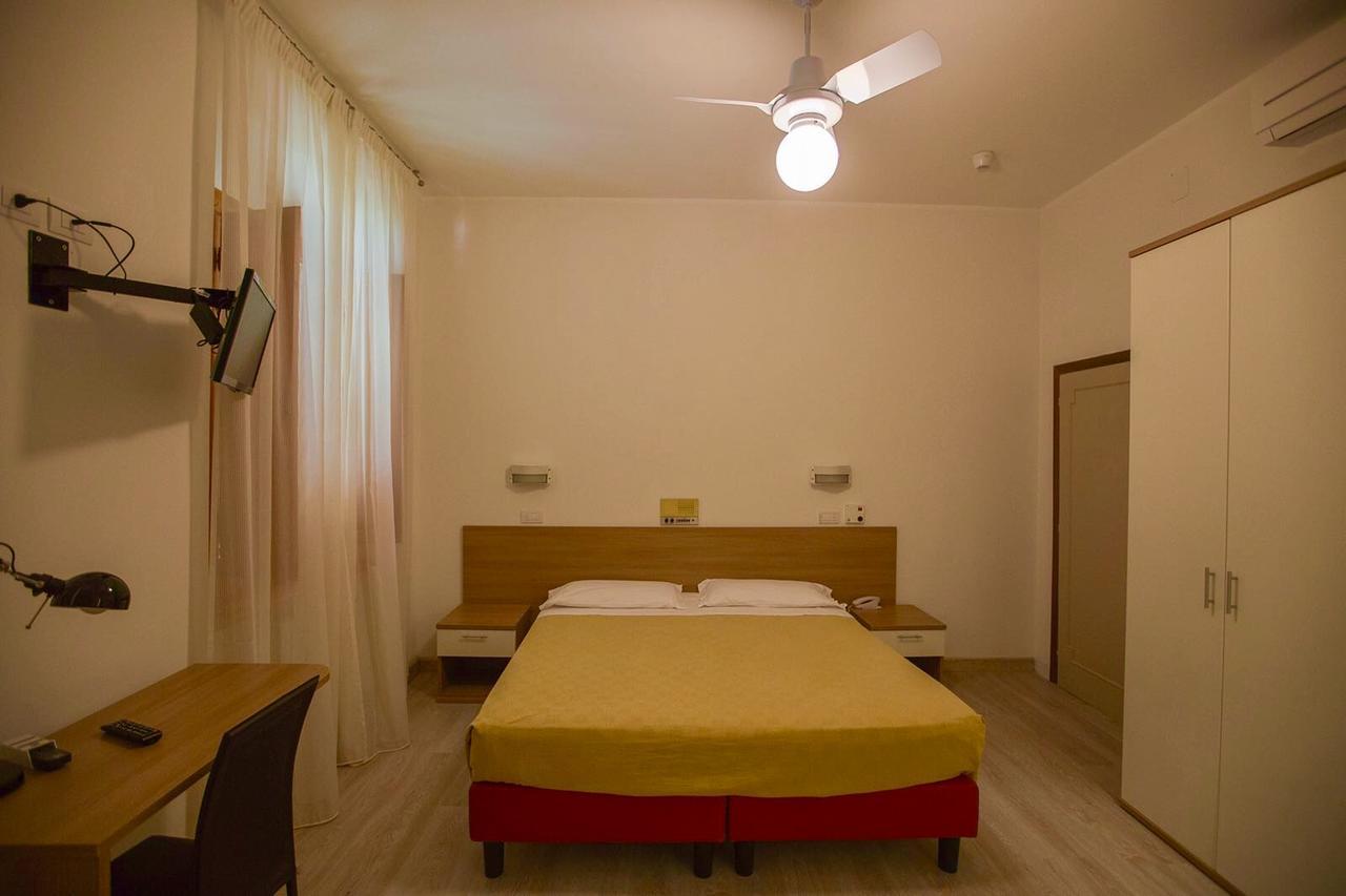 Albergo Le Sorgenti Chianciano Terme Exteriör bild