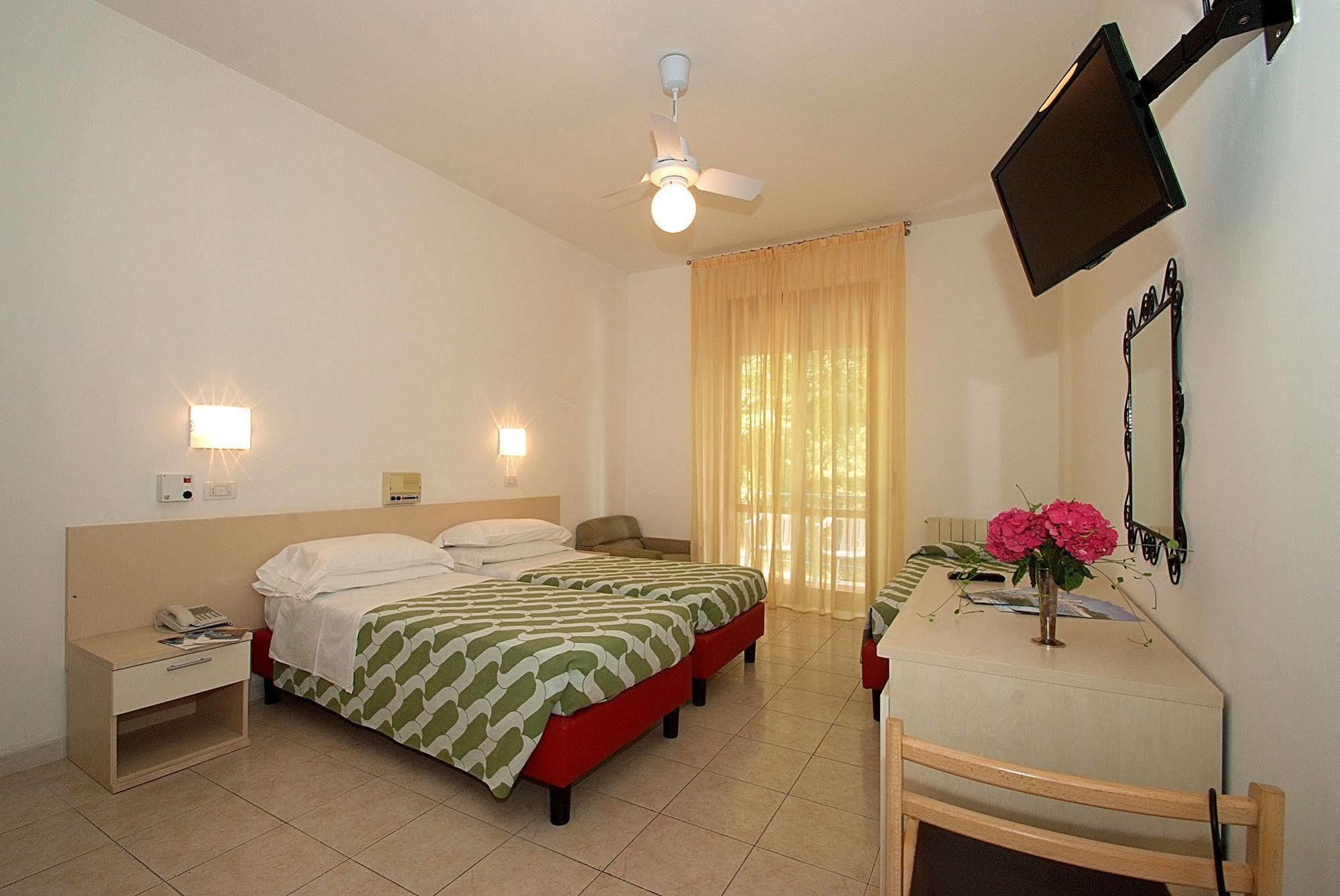Albergo Le Sorgenti Chianciano Terme Exteriör bild
